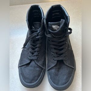 Vans Sk8-Hi Shoe size US 7.5 men’s or US 9.0 women’s